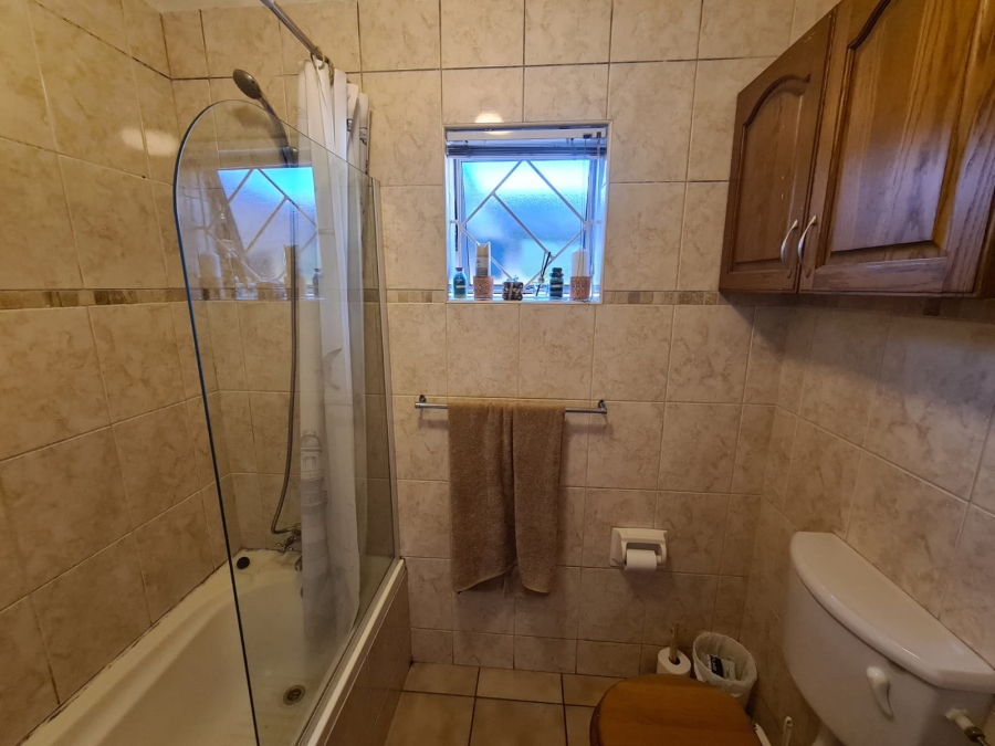 To Let 2 Bedroom Property for Rent in Ottery Western Cape